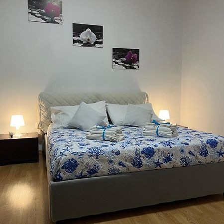 Perla In The Sea Apartment ลาสเปเซีย ภายนอก รูปภาพ